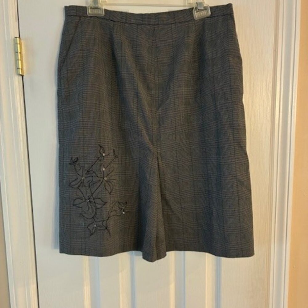 Oscar by Oscar De la Renta Women's Black Embroidered Lined Plaid Skirt Size 14